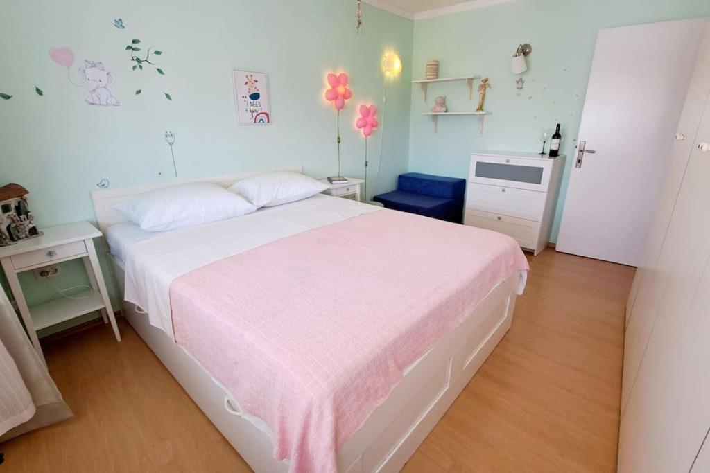 Ellity Apartment Crikvenica Bagian luar foto